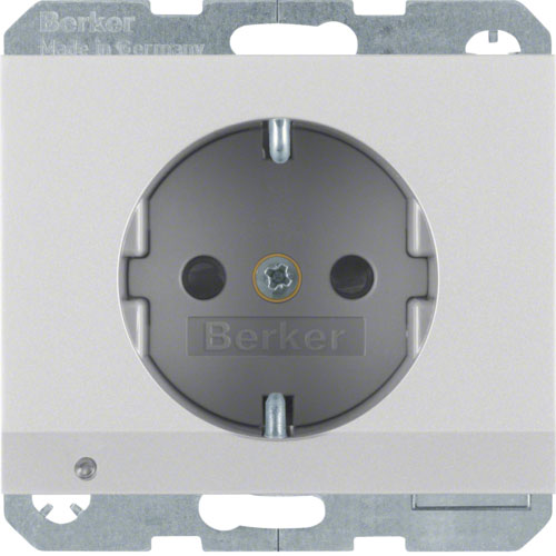 Berker K.5 SCHUKO-Steckdose mit LED-Orientierungslicht mit erhöhtem  Berührungsschutz (Aluminium | Elektroversand Schmidt GmbH